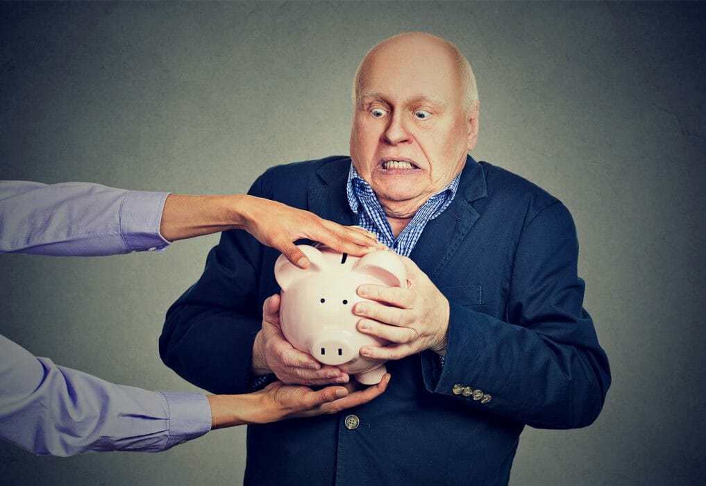 Should you lend money to family?